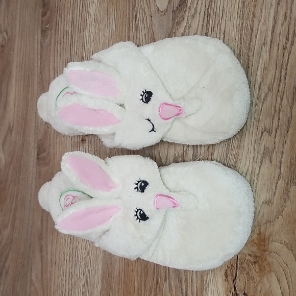 Runaway Rabbit Creations Plush Bunny Slippers Off White House Shoes Pink Black - Picture 2 of 9